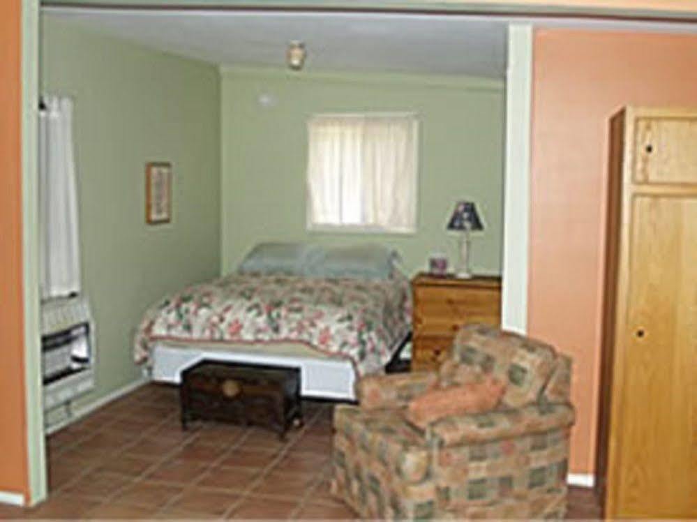 Spirit Tree Inn B&B Patagonia Ngoại thất bức ảnh